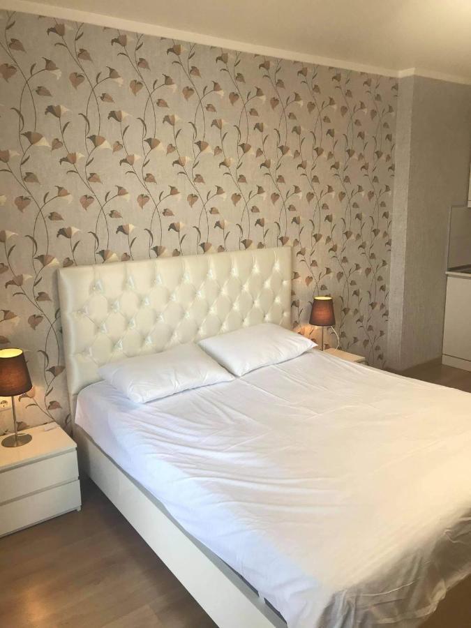 Apartment Sea Tower Khimshiashvili 15 Batoemi Buitenkant foto