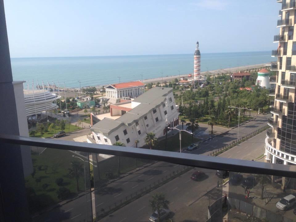 Apartment Sea Tower Khimshiashvili 15 Batoemi Buitenkant foto