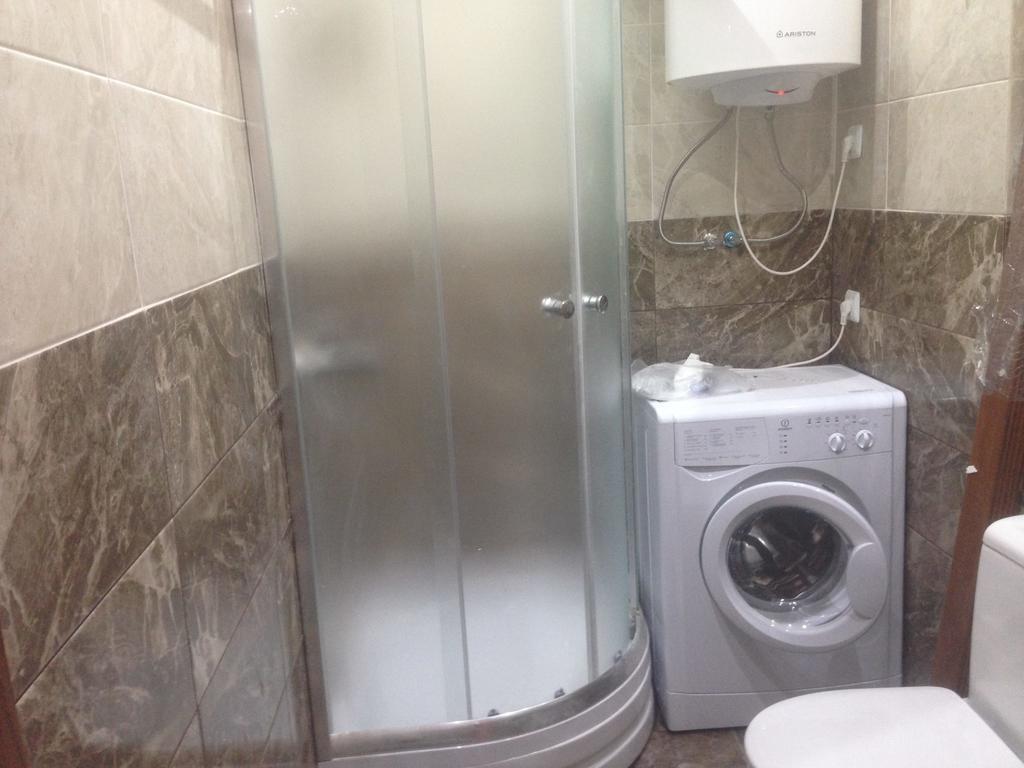 Apartment Sea Tower Khimshiashvili 15 Batoemi Buitenkant foto